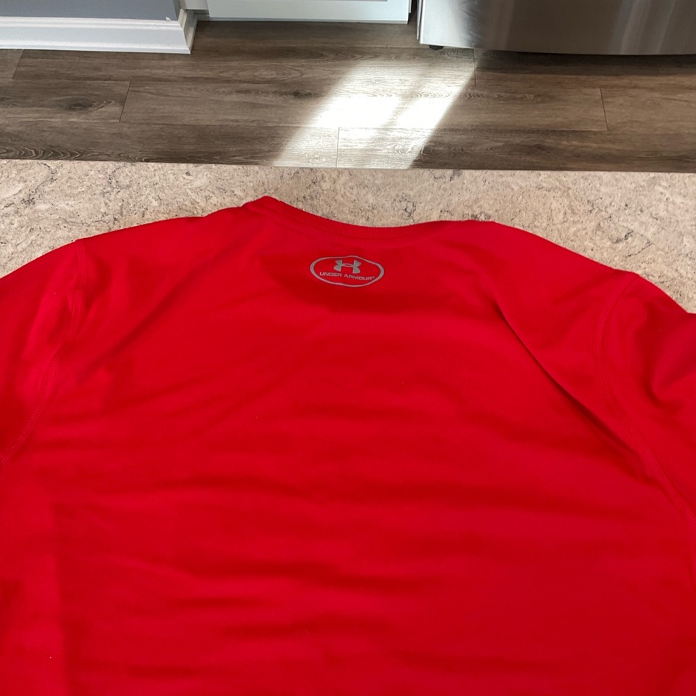 Maryland Terrepins Under Armour  Long Sleeve Red Graphic Tee-Large - Picture 6 of 7